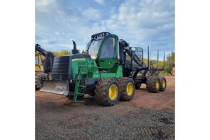 2019 John Deere 1210G  Forwarder